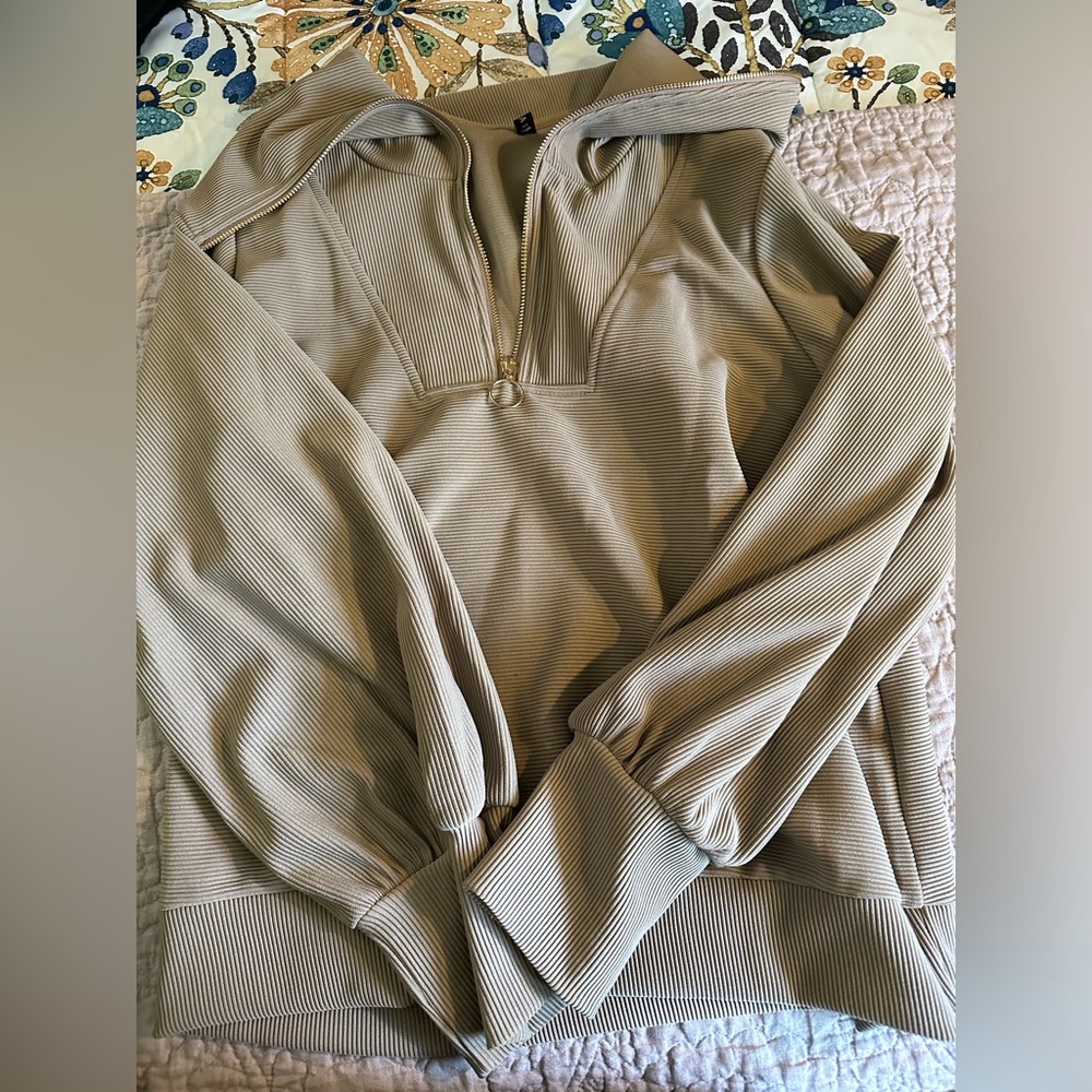 Like new tan women’s shirt